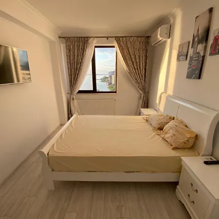 Apartmán Apartament Solid Central *